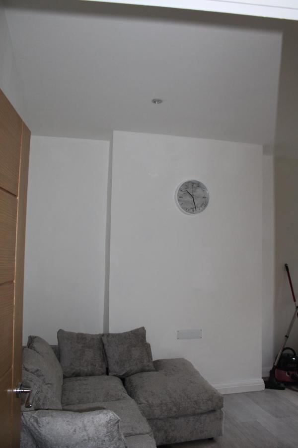 Beautiful, Spacious, Old Trafford Home 맨체스터 외부 사진