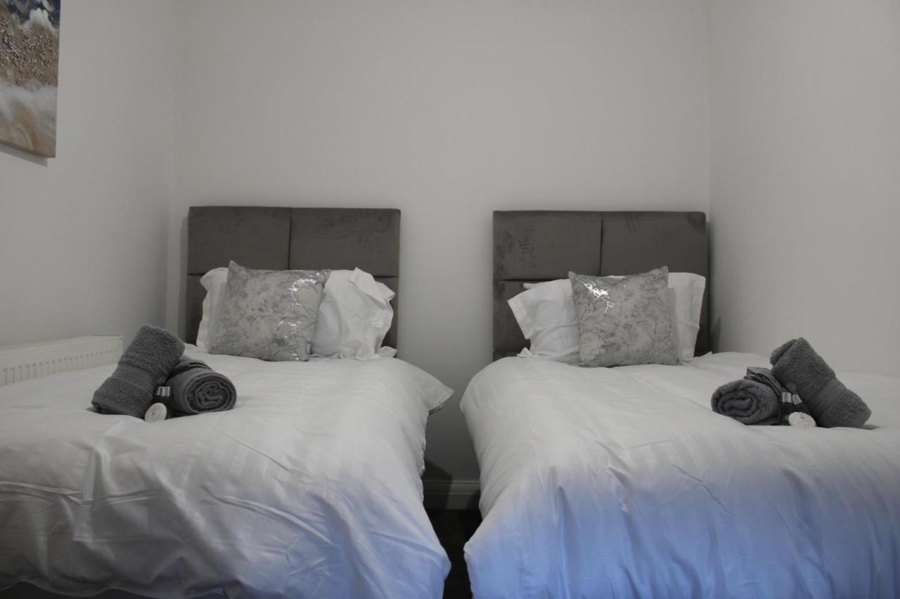 Beautiful, Spacious, Old Trafford Home 맨체스터 외부 사진
